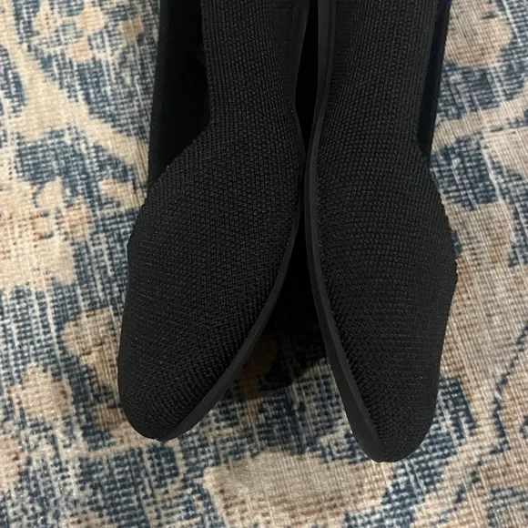 Rothy's Black Slip-On Flats with Blue Trim size 8 1/2 - Picture 9 of 12